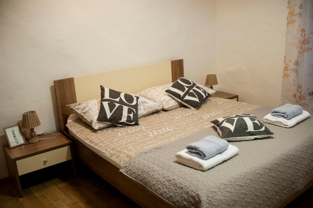 Apartman Flower Šibenik Exterior foto
